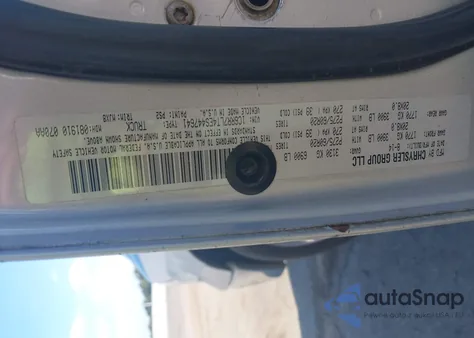 2014 Ram 1500 Lone Star z USA, uszkodzony, nr VIN 1C6RR7LT4ES447641